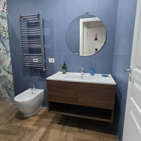 Dcr Dante Casa de hóspedes *